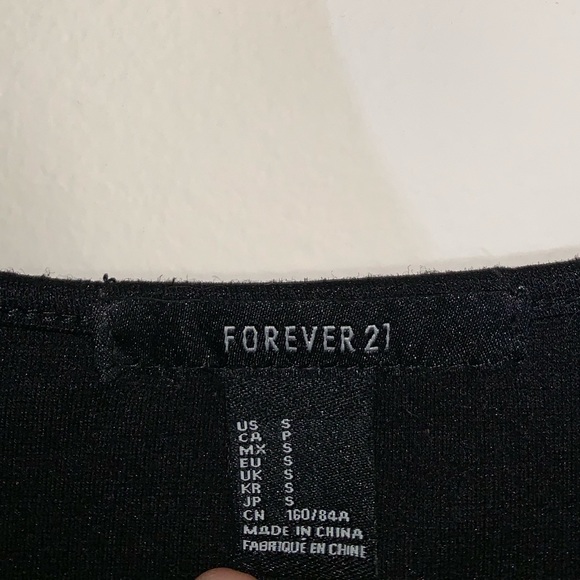 FOREVER 21 TEE SHIRT - Picture 2 of 3